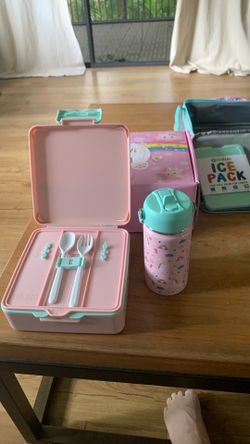 Brand need lunch box for girls