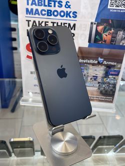 iPhone 15 Pro 256GB Unlocked