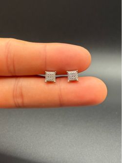 VVS1 Moissanite Earrings