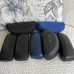 GLASSES CASE