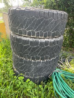 35x12.50 r 20Lt nitto ridge grapplers