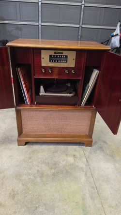 Vintage mid-century Grundig Majestic stereo console Plus retro audio lot  ( cash and pickup )