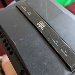 JBL Amplifier 