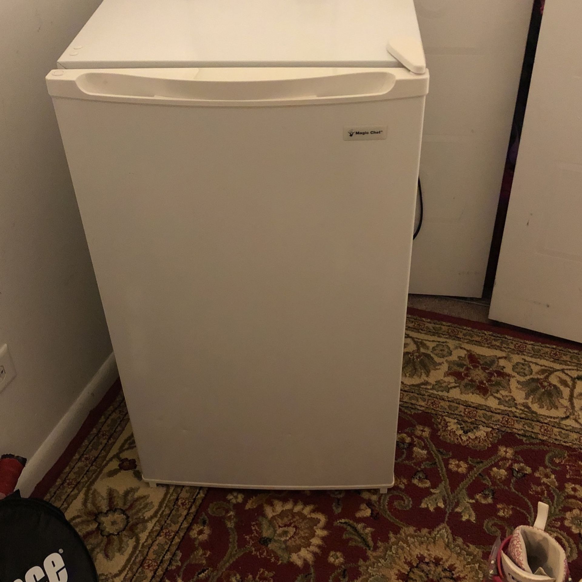 addison mini fridge