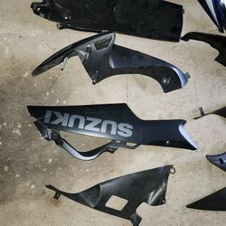 GSXR 750 FAIRINGS