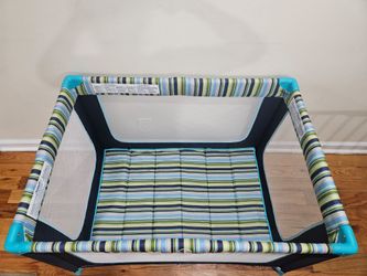 Baby Play Yard Pack and Play