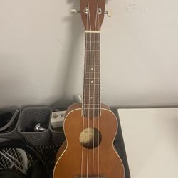 Mitchell Ukulele
