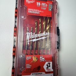 MILWAUKEE  SHOCKWAVE 