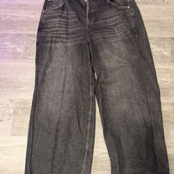 bdg jeans , size 31-32 baggy jeans 