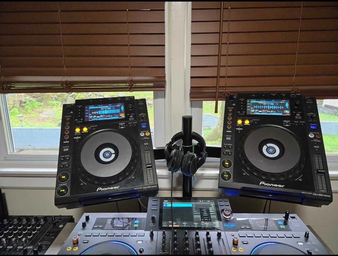 2 Pioneer cdj 900nxs