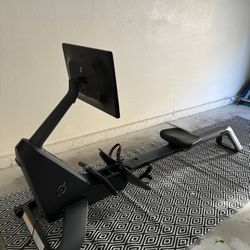 Peloton Row 
