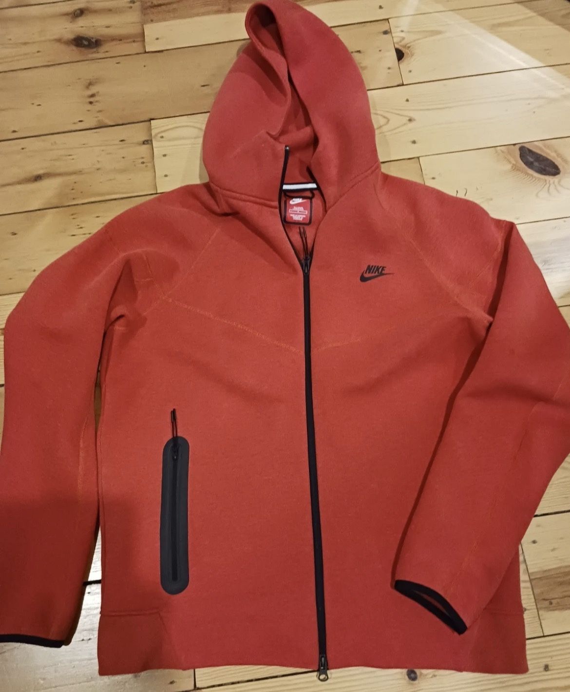 Red Nike Tech Fleece (Men’s Small)
