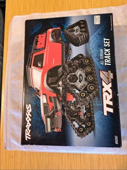 Traxxas 1/10 TRX4 Track Set NEW in box 8880