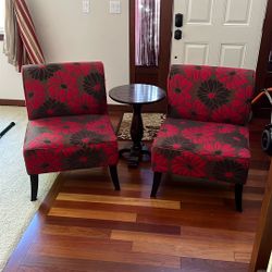 Lounge Chair And Side Table Set