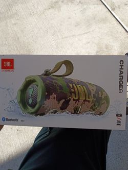 JBL charge 6 (brand new)