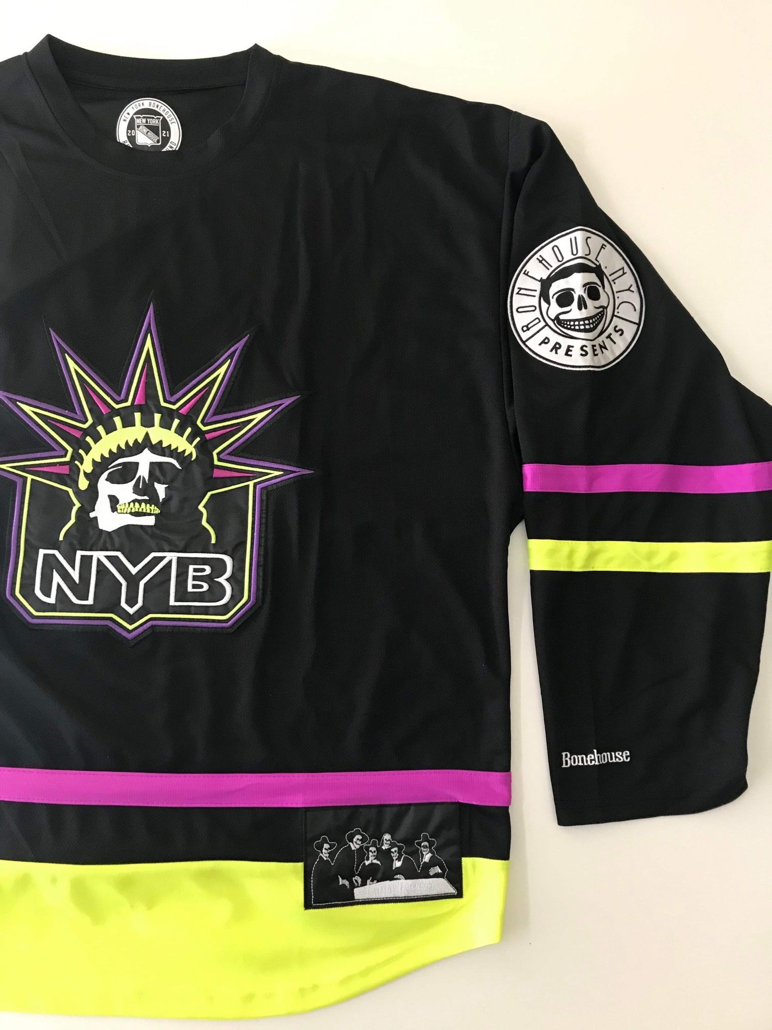 New York Rangers RARE Retro Black Lady Liberty CCM Center Ice Jersey Medium