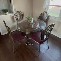 Round Dining Table