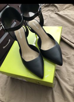 Women’s Gianni Bini Black Dress Shoes