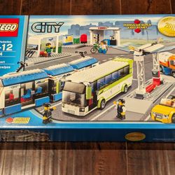 Brand New Retired LEGO #8404 Public Transport