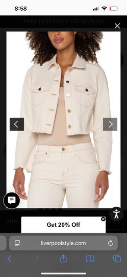 Súper Cute Cream Jean Jacket Xs NWT 