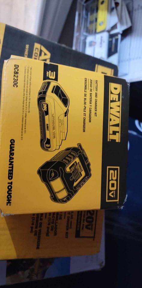 Dewalt Battery Charger set