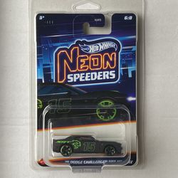 Hot Wheels Neon Speeders ‘15 Dodge Challenger SRT Hellcat #6/8 Walmart Exclusive