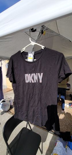DKNY T Shirt