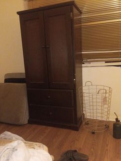 Closet closet with two bottom drawers
