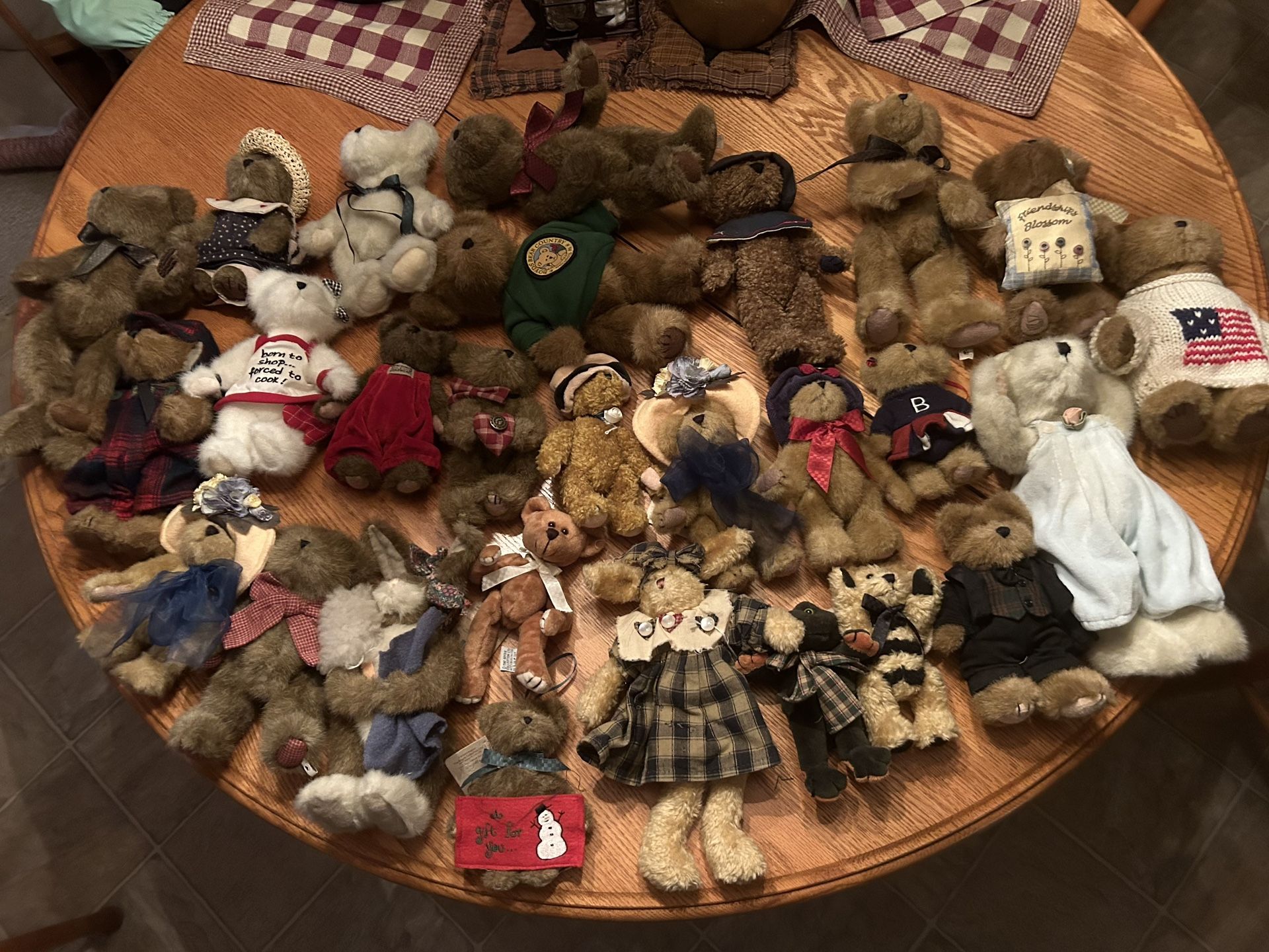 Choice  of Small Boyd Bears   ($1 EACH)