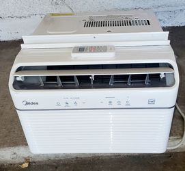 Midea 12,000 BTU Inverter Window AC MAW12V1YWT-S – Remote Control & Window Kit