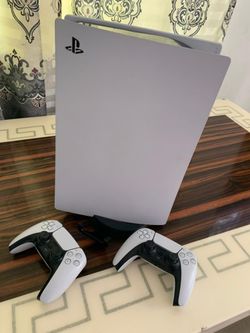 ps5 2 controllers