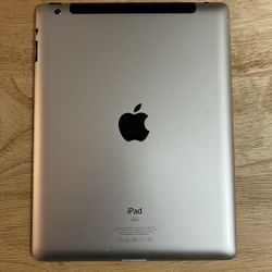 iPad 3rd Generation 64GB Wi-Fi + Cellular (2012) – With Case & Cable