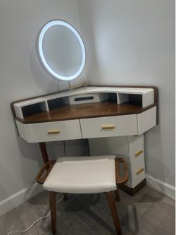 Vanity