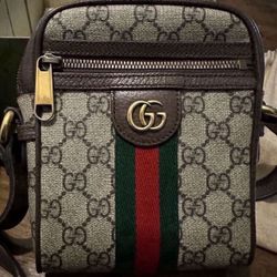 Gucci Ophidia GG shoulder bag