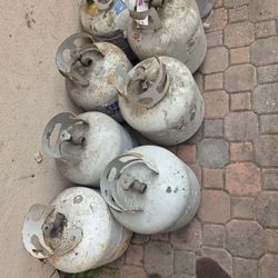5 Propane Tanks