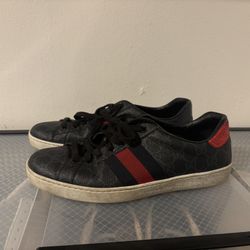 Gucci shoes