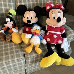 Disney parks Authentic Stuffed Animals 