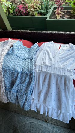 Girl dresses size SMALL