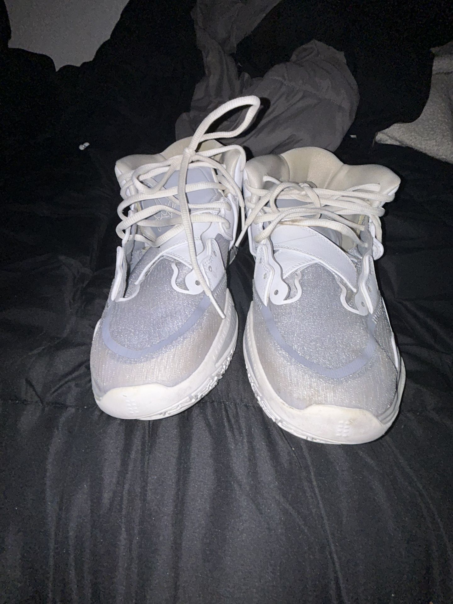 old kai’s that i dont hoop in no more