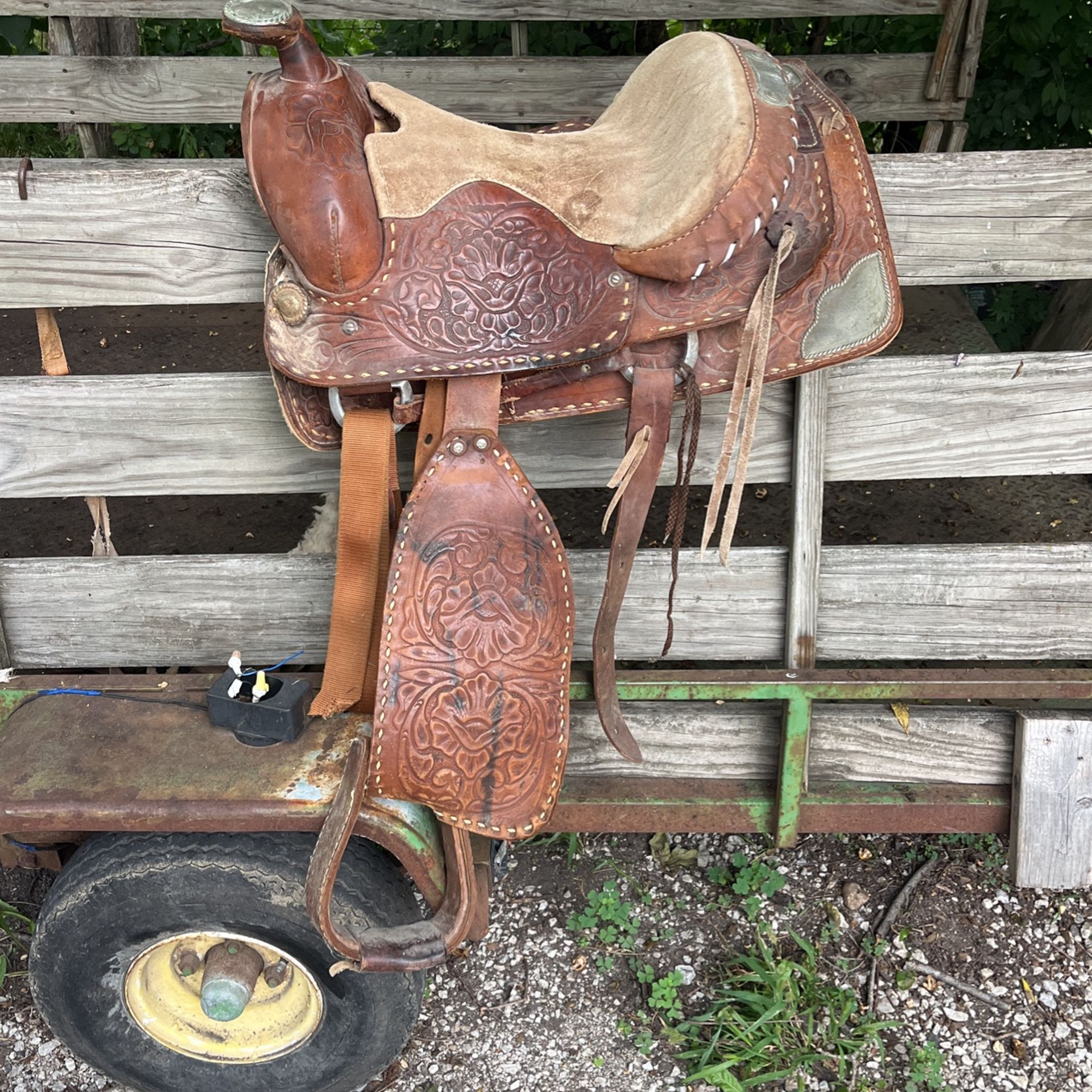 Western Saddle