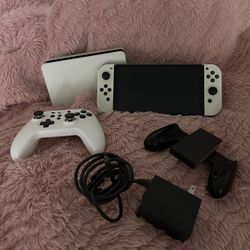 Nintendo Switch OLED + Controller 