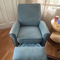 Recliner Chairs 