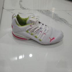 Puma  Soft Foam Size 8.5 