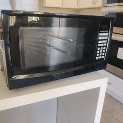 Microwave 900watt Hamilton Beach 