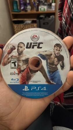 EA Sports UFC PS4 Game Disc