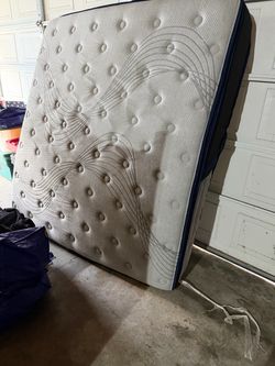King size mattress