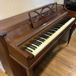 Jesse French Upright Piano