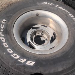 35x12.5R15 High Performance Top Quality Car Tyre With Big Market 4x4