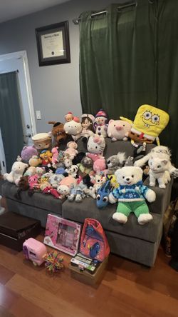 Huge Toy Bundle - 50+ Plush, DIY Jewelry Kit (Brand New), Play Money Set & More