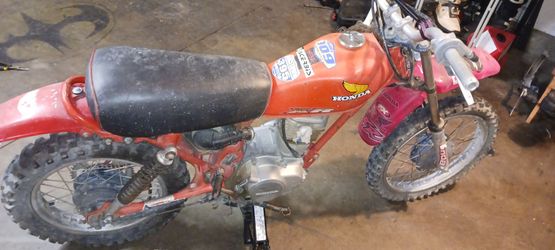Found dirt bike dump in da desert...